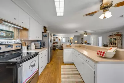 5730 E Fm 323, Palestine, TX 75801 - Photo 13