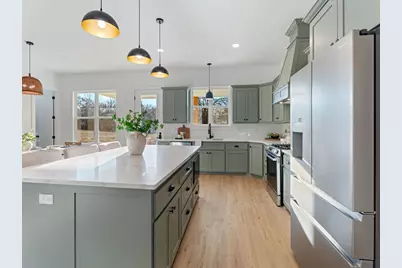 75 W Elmwood Dr, Mount Vernon, TX 75457 - Photo 13