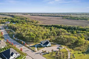 1877 Lakemont Dr, Van Alstyne, TX 75495 - Photo 33