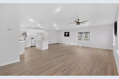 4540 Western Oaks Drive, Dallas, TX 75211 - Photo 7