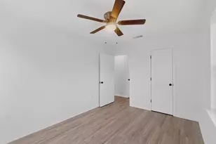 4540 Western Oaks Dr, Dallas, TX 75211 - Photo 13