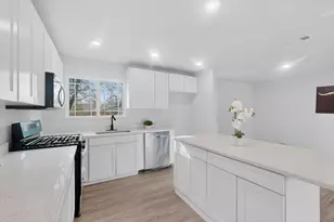 4540 Western Oaks Dr, Dallas, TX 75211 - Photo 9