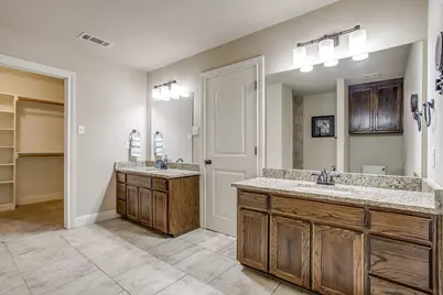 4912 Ridglea Hills Court, Fort Worth, TX 76116 - Photo 17