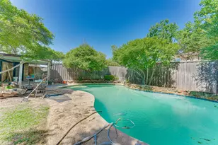 1301 Iroquois Dr, Garland, TX 75043 - Photo 31