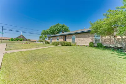 1301 Iroquois Drive, Garland, TX 75043 - Photo 3