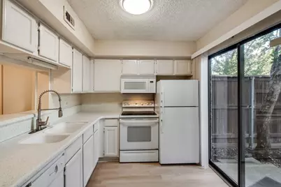 336 Melrose Drive #18C, Richardson, TX 75080 - Photo 9