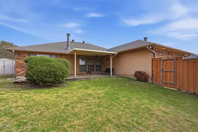 1004 Ledgemont Drive, Plano, TX 75025 - Photo 19