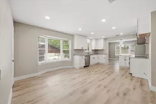 1200 Woodridge Cir, Euless, TX 76040 - Photo 15