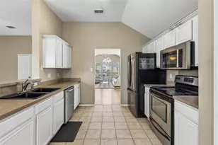 3202 Creekside Dr, Sachse, TX 75048 - Photo 9