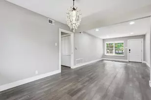 6611 Highgate Ln, Dallas, TX 75214 - Photo 11