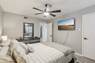 4859 Cedar Springs Rd, Dallas, TX 75219 - Photo 21