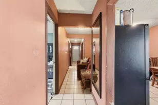 2333 North Chandler Dr E, Fort Worth, TX 76111 - Photo 7