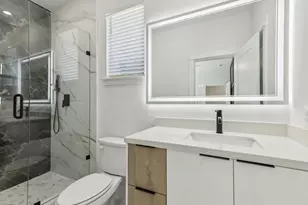 521 N Denley Dr, Dallas, TX 75203 - Photo 15