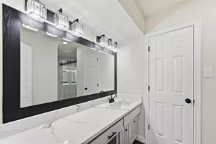 5028 Groom Ln, Dallas, TX 75227 - Photo 15