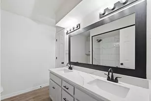 5028 Groom Ln, Dallas, TX 75227 - Photo 17