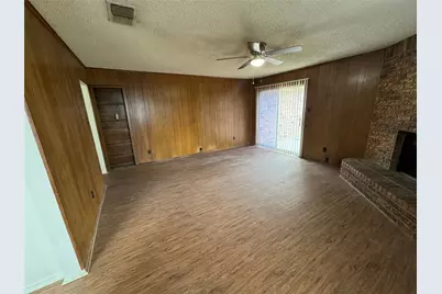 5604 Macgregor Drive, Haltom City, TX 76148 - Photo 5