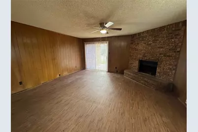 5604 Macgregor Drive, Haltom City, TX 76148 - Photo 3