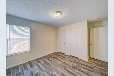 209 S Beverly Street #D, Crowley, TX 76036 - Photo 15