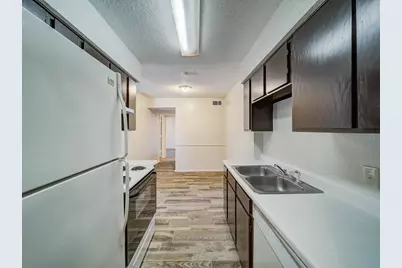 209 S Beverly Street #D, Crowley, TX 76036 - Photo 11