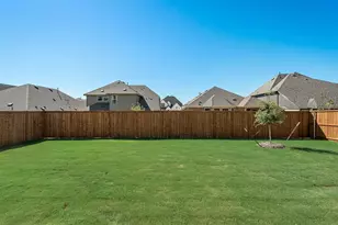 1112 Water Canna Dr, Justin, TX 76247 - Photo 15
