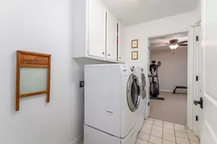2405 Perryland Dr, Arlington, TX 76013 - Photo 27