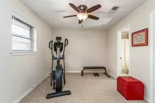 2405 Perryland Dr, Arlington, TX 76013 - Photo 25