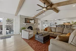 9512 Fallbrook Dr, Dallas, TX 75243 - Photo 5