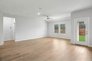 428 Hundred Acre Dr, Waxahachie, TX 75165 - Photo 13