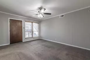 12118 Brisbane Ave, Farmers Branch, TX 75234 - Photo 3