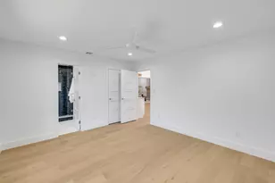 7124 Meadow Rd, Dallas, TX 75230 - Photo 25