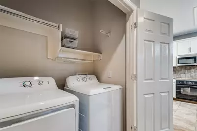 516 Legends Drive, Lewisville, TX 75057 - Photo 17