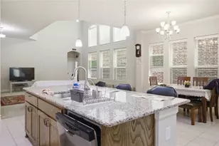 109 Maceta St, Irving, TX 75039 - Photo 9