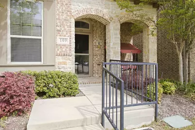 109 Maceta Street, Irving, TX 75039 - Photo 3