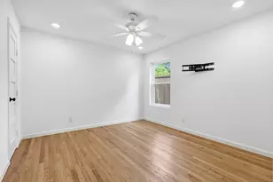 6811 Patrick Dr, Dallas, TX 75214 - Photo 35