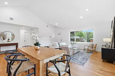 6811 Patrick Drive, Dallas, TX 75214 - Photo 13