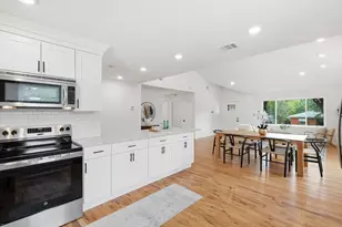 6811 Patrick Dr, Dallas, TX 75214 - Photo 21