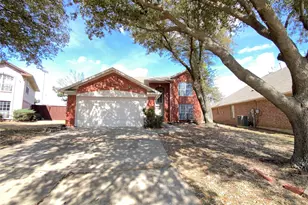 5204 Vista Verde Dr, Arlington, TX 76017 - Photo 1