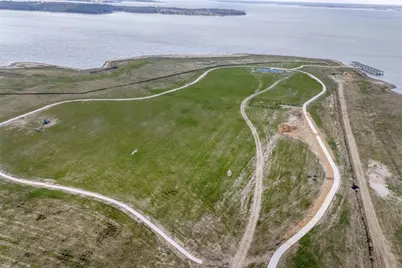 360 Lakewood Lane, Honey Grove, TX 75446 - Photo 13