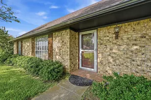 720 Blanton Dr, Sherman, TX 75092 - Photo 7