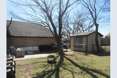 720 Blanton Drive, Sherman, TX 75092 - Photo 5