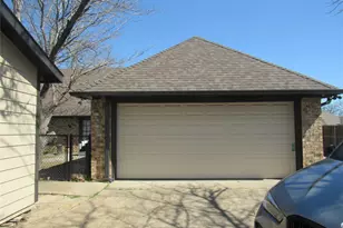 720 Blanton Dr, Sherman, TX 75092 - Photo 7