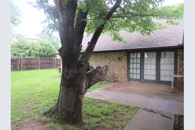 720 Blanton Drive, Sherman, TX 75092 - Photo 5