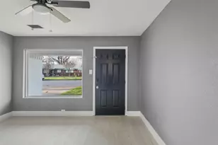 909 Linville Ln, Everman, TX 76140 - Photo 3