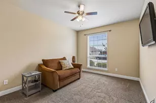 2217 Gulfstream Dr, Little Elm, TX 75068 - Photo 19