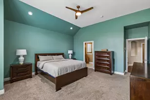 2217 Gulfstream Dr, Little Elm, TX 75068 - Photo 13