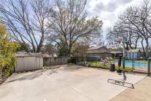 1509 Riverview Dr, Arlington, TX 76012 - Photo 39