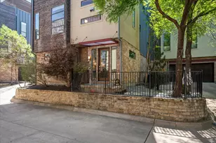 432 Trinity River Cir, Dallas, TX 75203 - Photo 1