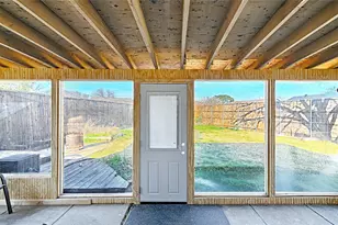 2241 Lockwood Dr, Carrollton, TX 75007 - Photo 13