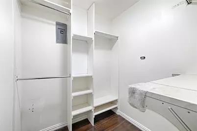 2241 Lockwood Drive, Carrollton, TX 75007 - Photo 7