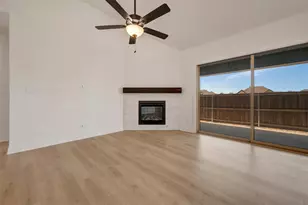 4729 Boyds Branch Dr, Arlington, TX 76005 - Photo 13